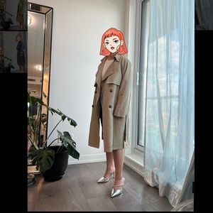 🧥Light Khaki Trench Coat🧥Model height 5’